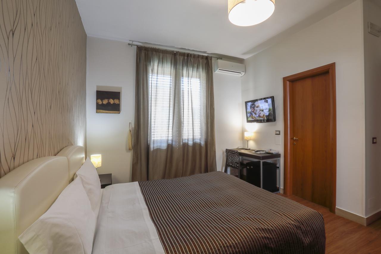 ريجّو دي كالابريا B&B Night&Day المظهر الخارجي الصورة