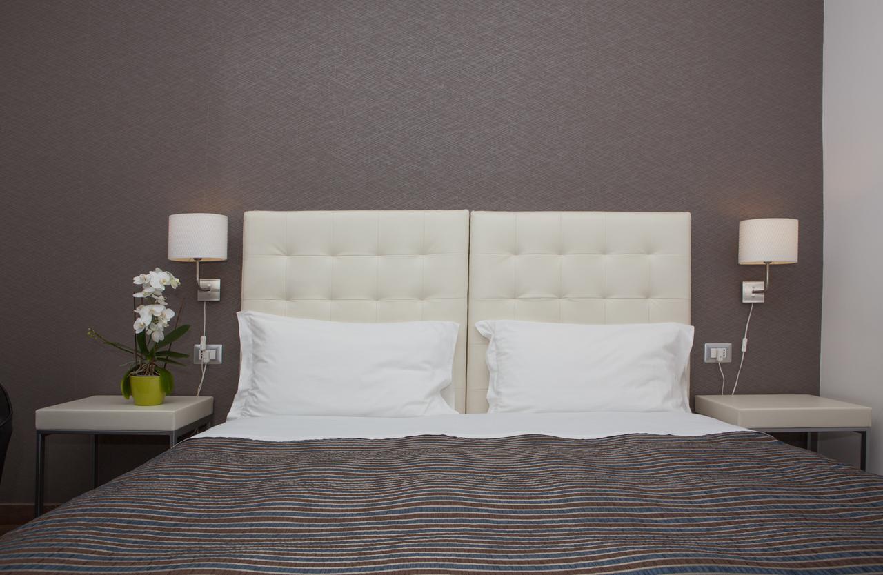 ريجّو دي كالابريا B&B Night&Day المظهر الخارجي الصورة