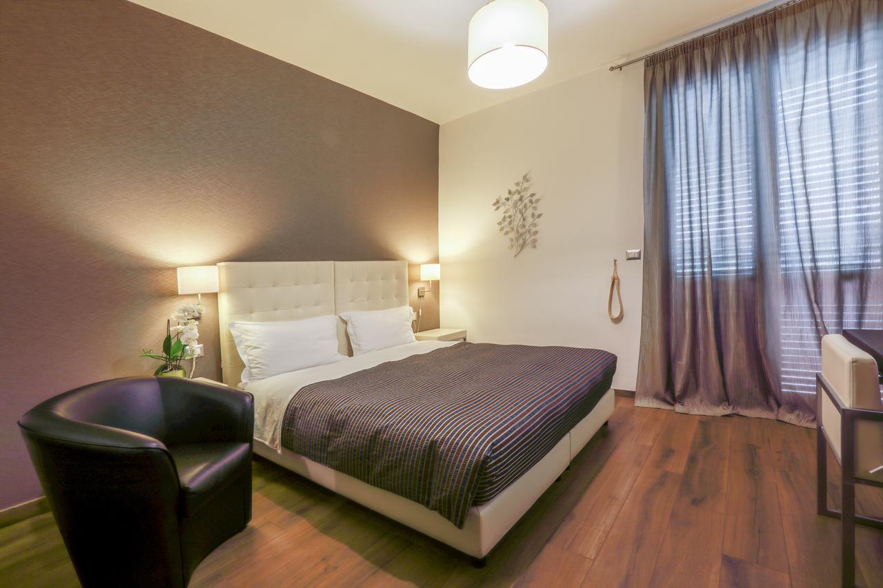 ريجّو دي كالابريا B&B Night&Day المظهر الخارجي الصورة